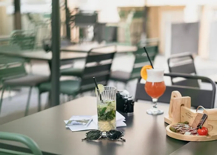 Kyriad Metz Centre - Restaurant Moze